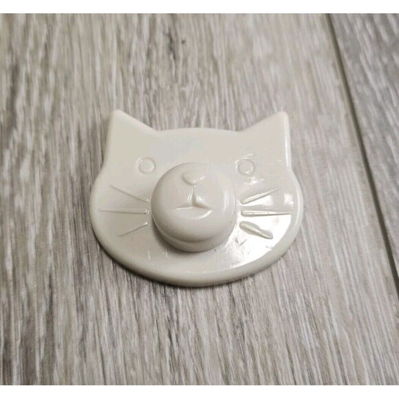 B. Toys Replacement Cat Magnet LapTrec Drawing Erase Board Lap Pillow 4 Animal - Picture 1 of 4